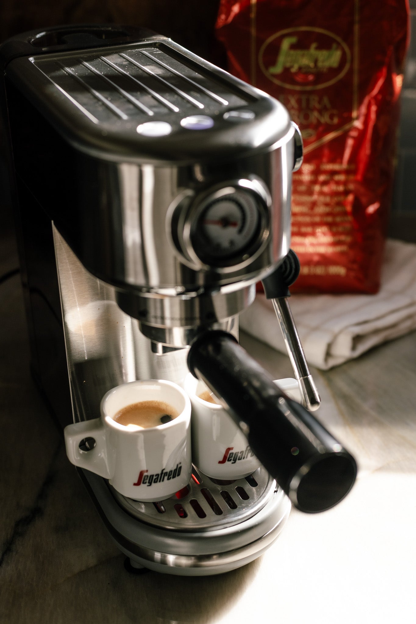 Espresso Single-Serve and Whole Bean – Segafredo